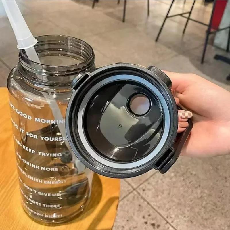 Large Capacity Plastic Straw Portable Sports Straw Water Bottle With Time Marker 2L Large Capacity Cup,Water Jug With Handle