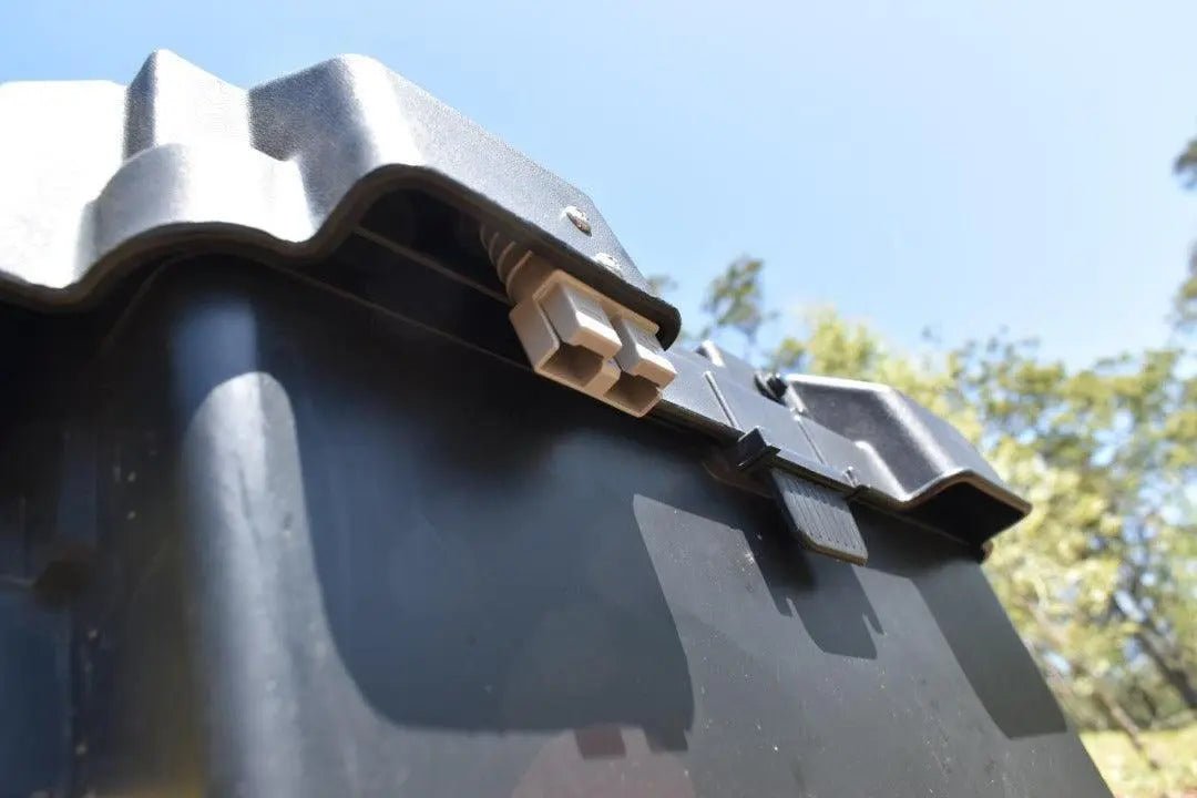 Open Cut Off-Grid Battery Box Battery Box