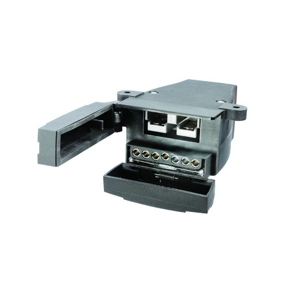 7 Pin Flat Trailer Socket With 50A Connector