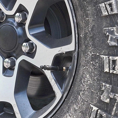 Auto-Stop Tire Deflator Valve Kit (10-30 PSI) 4 PCS Screw-on Tyre Air Down Tool Vehicles Motorcycle Offroad 4x4 All Top 4x4 Accessories