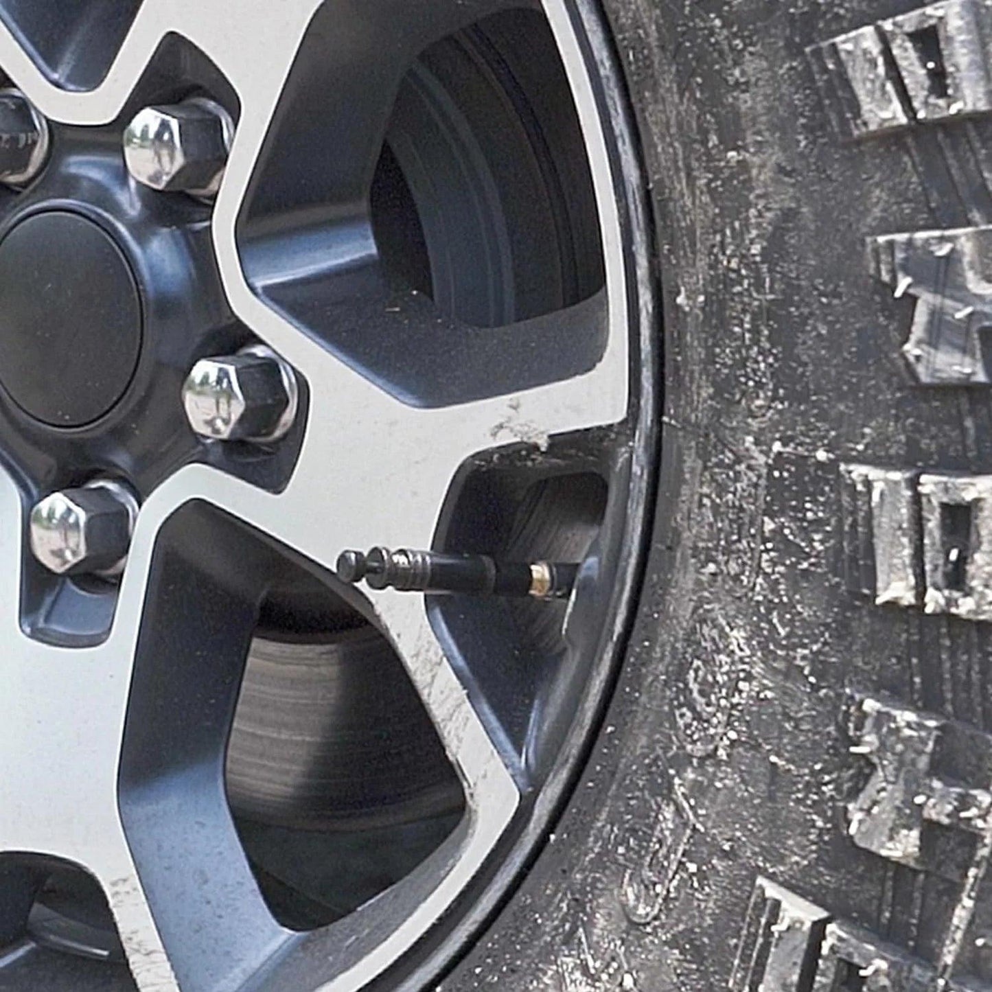 Auto-Stop Tire Deflator Valve Kit (10-30 PSI) 4 PCS Screw-on Tyre Air Down Tool Vehicles Motorcycle Offroad 4x4 Tyre Deflator