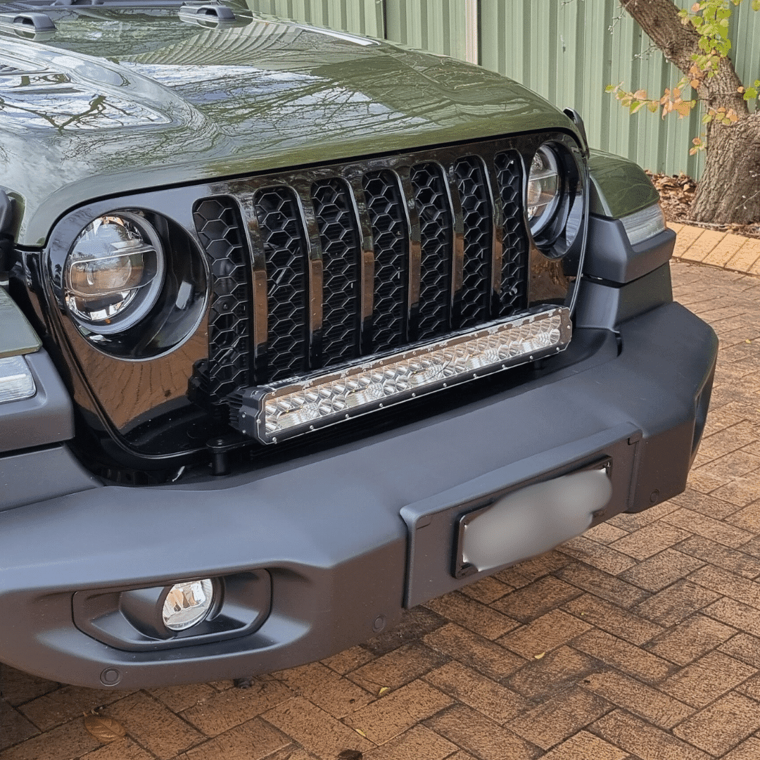 Jeep Gladiator 2020-on Light Bar Kit Behind Grille Integration Kit