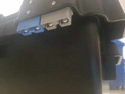 Open Cut Off-Grid Battery Box Battery Box