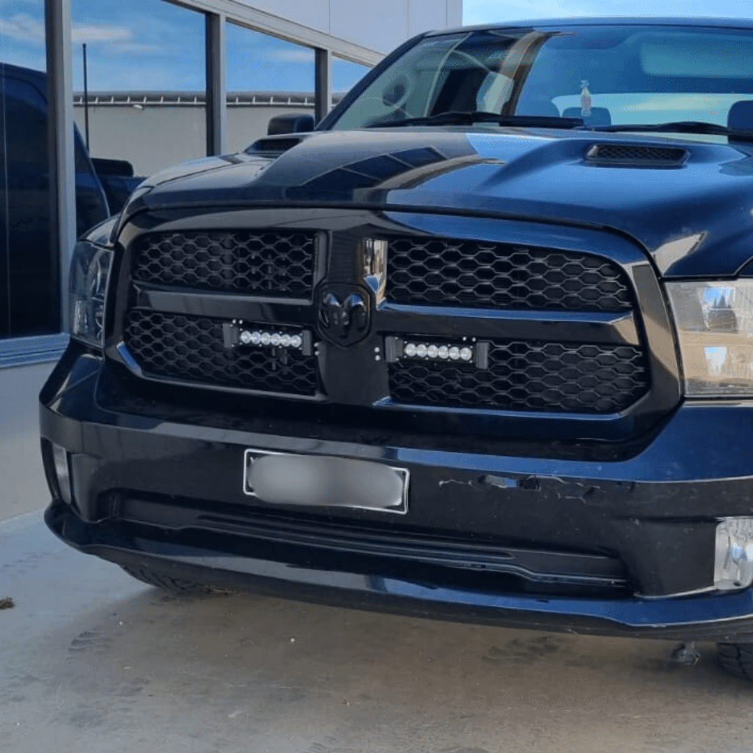 Ram 1500 DS Express 2018 – 2023 in Grille Integration Light Bar Kit Behind Grille Integration Kit